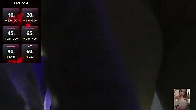 Snapshot of Blondiewithanass chatting on 6, 3, 2026 Blondiewithanass online show from 6, 3, 2026