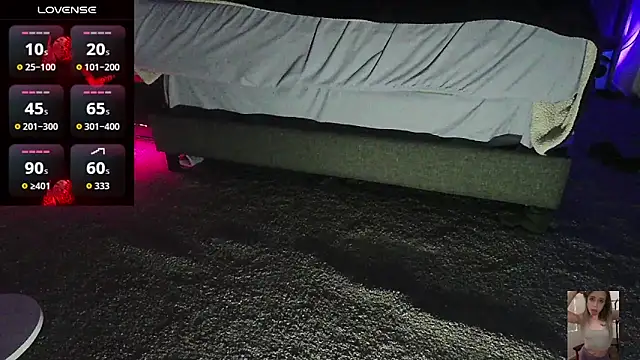 Snapshot of Blondiewithanass chatting on 12, 3, 2026 Blondiewithanass online show from 12, 3, 2026