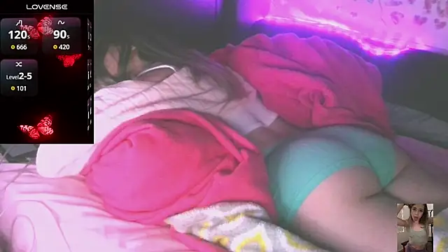 Snapshot of Blondiewithanass chatting on 19, 3, 2026 Blondiewithanass online show from 19, 3, 2026