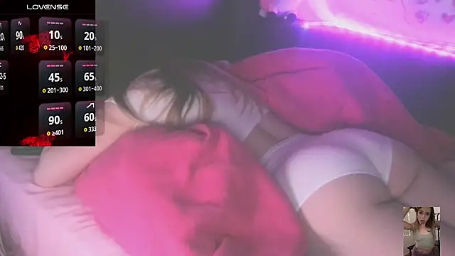 Snapshot of Blondiewithanass chatting on 21, 3, 2026 Blondiewithanass online show from 21, 3, 2026