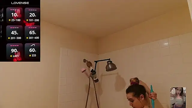 Snapshot of Blondiewithanass chatting on 26, 3, 2026 Blondiewithanass online show from 26, 3, 2026