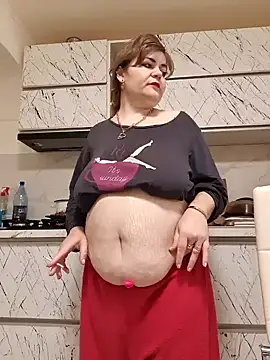 Snapshot of cindybbwsquirt chatting on 8, 3, 2025 cindybbwsquirt online show from 8, 3, 2025