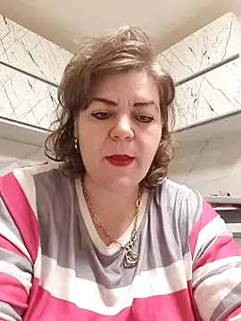 Snapshot of cindybbwsquirt chatting on 5, 10, 2025 cindybbwsquirt online show from 5, 10, 2025