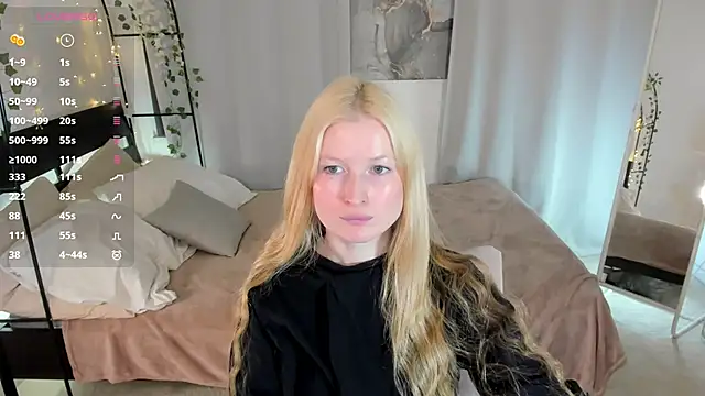 Snapshot of Laly_Peach chatting on 14, 6, 2026 Laly Peach online show from 14, 6, 2026