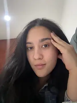 Nina lovi online show from 2, 12, 2024