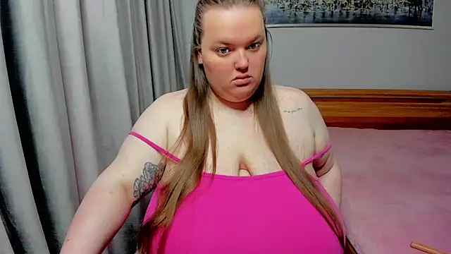 Snapshot of _MarryGirl_ chatting on 2, 10, 2025 MarryGirl online show from 2, 10, 2025