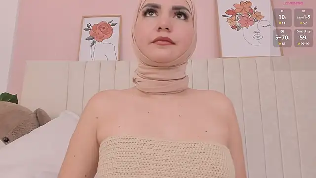 dalilasaadi  online show from 17, 3, 2025