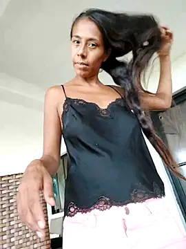 Luna-Natural online show from 13, 12, 2025