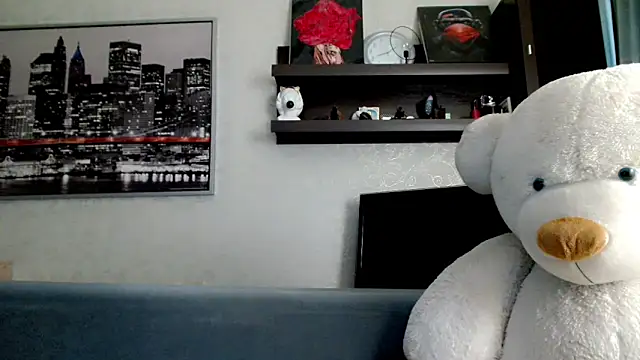 stormylana online show from 18, 6, 2026