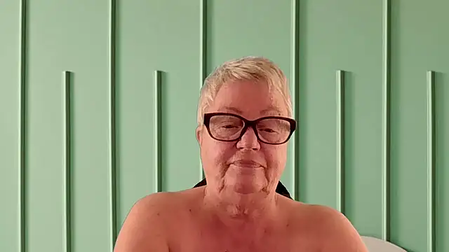 Snapshot of GrannyChrissy68 chatting on 17, 3, 2026 GrannyChrissy68 online show from 17, 3, 2026