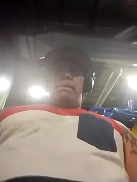 Snapshot of trucker1979 chatting on 2, 10, 2025 trucker1979 online show from 2, 10, 2025