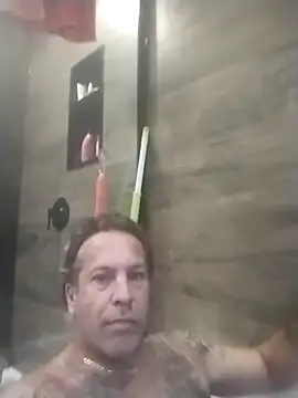 Snapshot of trucker1979 chatting on 30, 10, 2025 trucker1979 online show from 30, 10, 2025