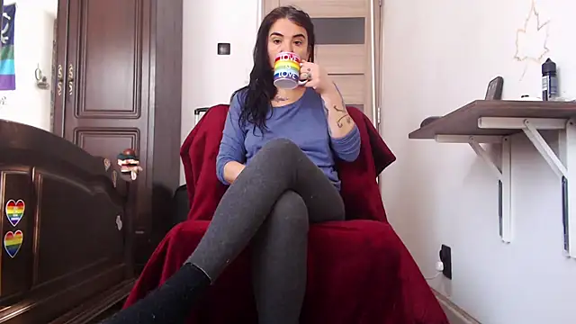 Snapshot of Goddess_Inanna chatting on 4, 5, 2026 Goddess Inanna online show from 4, 5, 2026