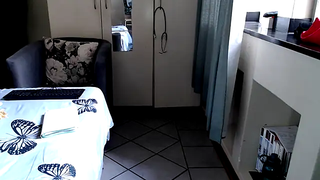 FitSelina66 online show from 5, 10, 2025