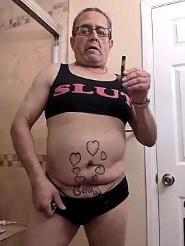 Snapshot of bobby69cock chatting on 3, 1, 2025 bobby69cock online show from 3, 1, 2025