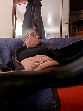 Snapshot of bobby69cock chatting on 19, 3, 2025 bobby69cock online show from 19, 3, 2025