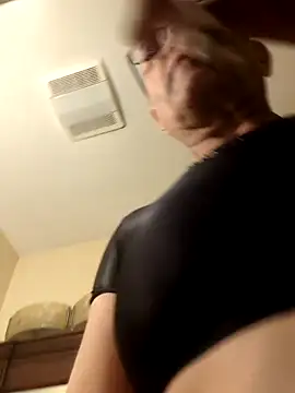 Snapshot of bobby69cock chatting on 19, 3, 2025 bobby69cock online show from 19, 3, 2025