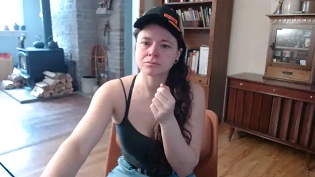 Snapshot of MarcyJones chatting on 25, 2, 2025 MarcyJones online show from 25, 2, 2025