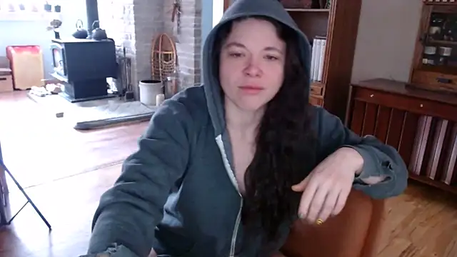 Snapshot of MarcyJones chatting on 1, 3, 2025 MarcyJones online show from 1, 3, 2025