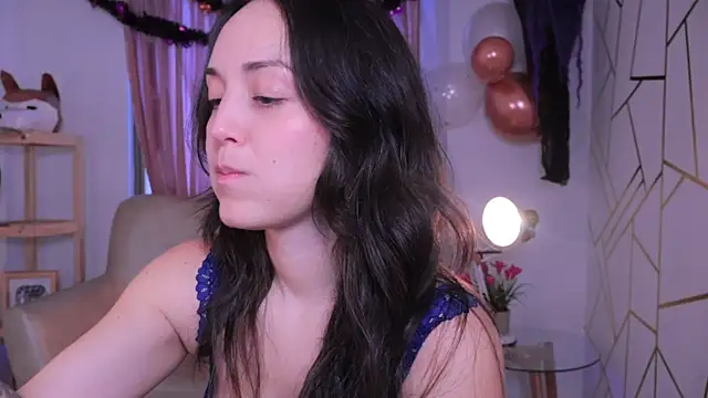 molly marmalade  online show from 24, 10, 2025