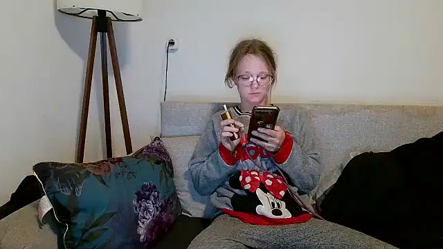 little-leni online show from 19, 3, 2026