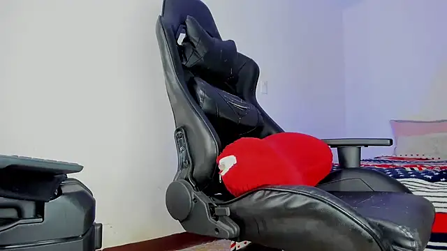 Snapshot of PIA_GREAT chatting on 17, 1, 2025 PIA GREAT online show from 17, 1, 2025