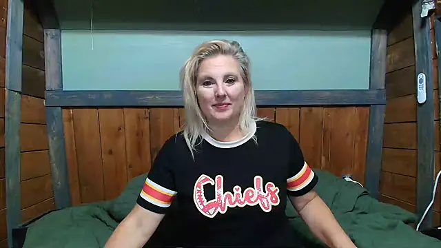 lisaxlovexxx online show from 20, 10, 2025