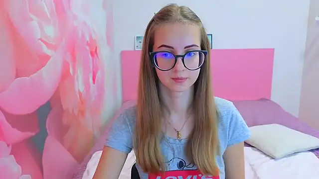 AliceAdams online show from 15, 11, 2025