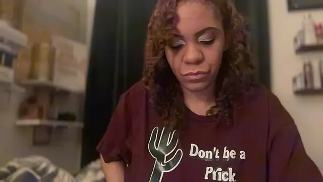 Snapshot of Sanaawest chatting on 16, 11, 2025 Sanaawest online show from 16, 11, 2025