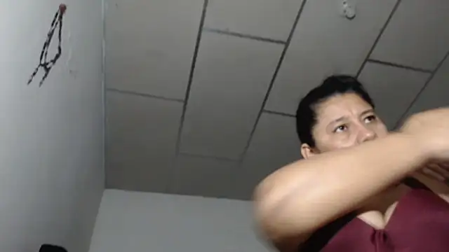 adrixxx38 online show from 13, 3, 2026