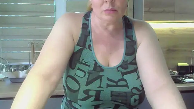 Snapshot of FreeMyFire chatting on 27, 2, 2025 FreeMyFire online show from 27, 2, 2025