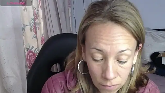 cristin doll  online show from 16, 3, 2026