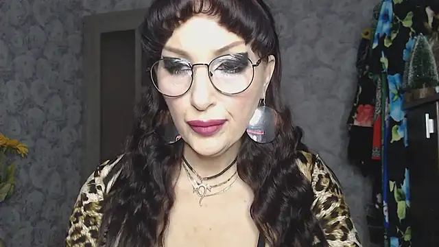 Aziza1 online show from 24, 11, 2025