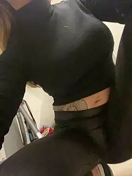 Snapshot of Etwas_neugierig chatting on 16, 2, 2025 Etwas neugierig online show from 16, 2, 2025