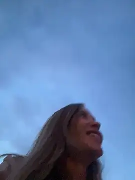 Snapshot of Etwas_neugierig chatting on 10, 3, 2025 Etwas neugierig online show from 10, 3, 2025