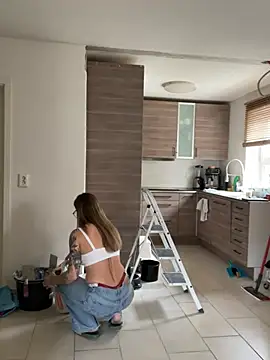 Etwas neugierig online show from 9, 4, 2026