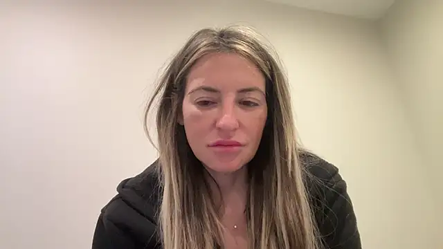 Snapshot of AmandaStarryNight chatting on 5, 12, 2024 AmandaStarryNight online show from 5, 12, 2024