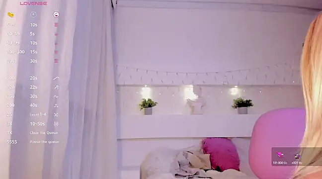 AshleyRoys online show from 5, 1, 2025