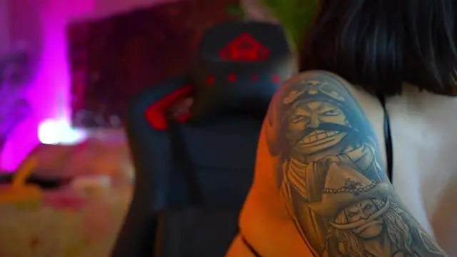 ambarEvans online show from 31, 12, 2024