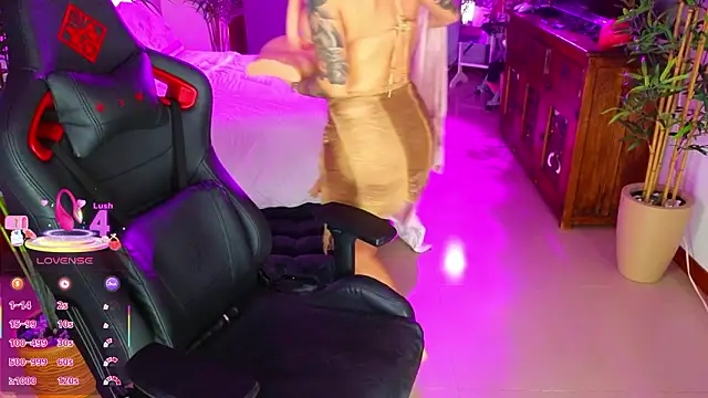 Snapshot of ambarEvans chatting on 9, 3, 2026 ambarEvans online show from 9, 3, 2026