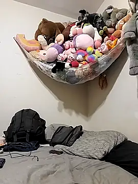 Snapshot of MaddyC6992 chatting on 7, 12, 2024 MaddyC6992 online show from 7, 12, 2024