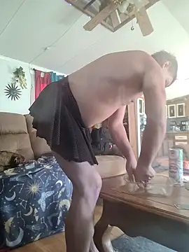 Snapshot of MaddyC6992 chatting on 6, 11, 2025 MaddyC6992 online show from 6, 11, 2025