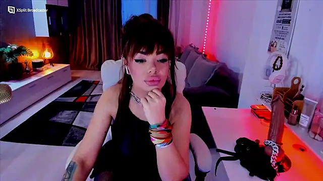 Miss kay1111 online show from 7, 1, 2026