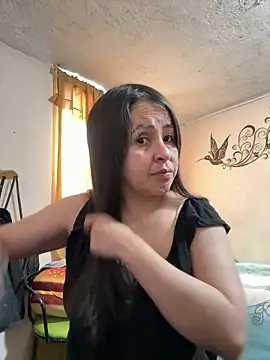 latinfemale online show from 16, 2, 2026