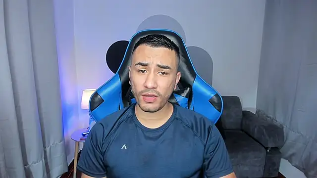 Snapshot of Nick_Moca chatting on 5, 1, 2025 Nick Moca online show from 5, 1, 2025