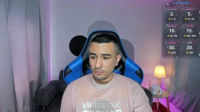 Snapshot of Nick_Moca chatting on 12, 1, 2025 Nick Moca online show from 12, 1, 2025