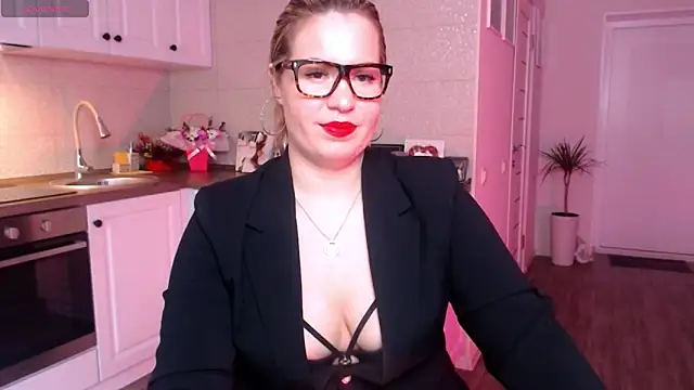 HotTiffani online show from 7, 2, 2025