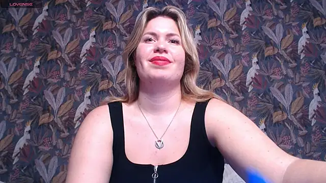 HotTiffani online show from 7, 3, 2025