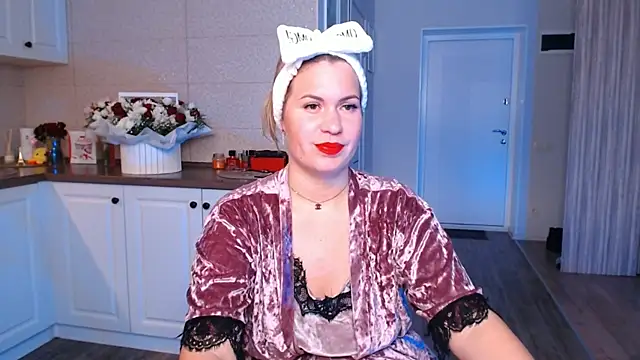 HotTiffani online show from 13, 9, 2025