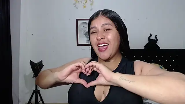 venuz mendoza20 online show from 5, 11, 2025